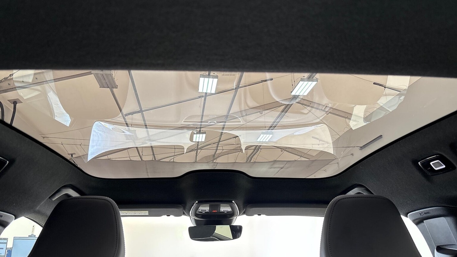 Used Volvo C40 2022 for sale - 76577228: Photo 16