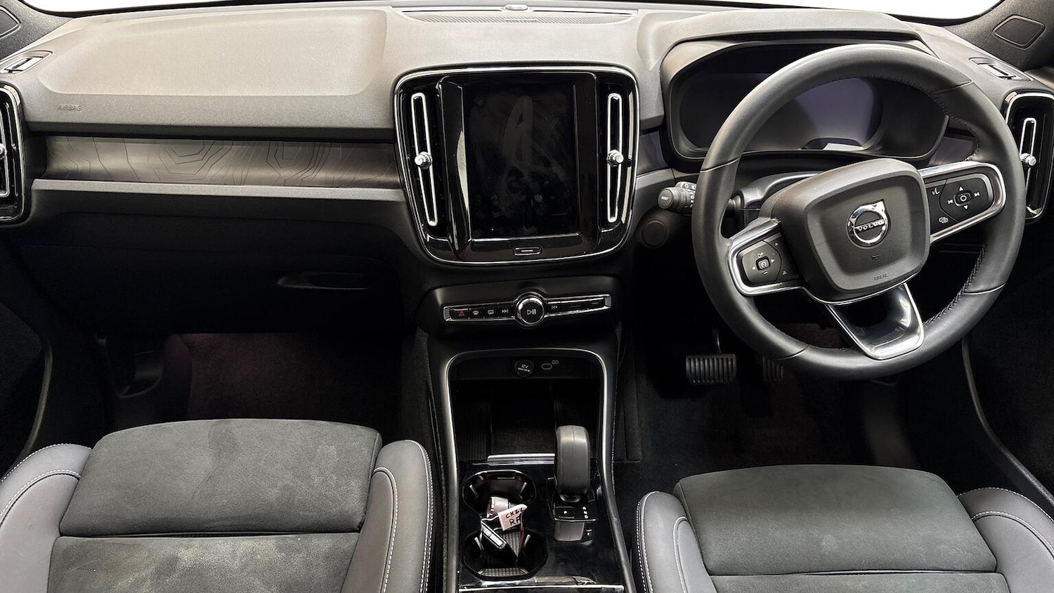 Used Volvo C40 2022 for sale - 76577228: Photo 8