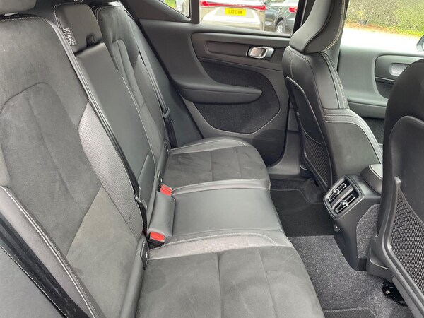 Used Volvo XC40 2019 for sale - 76264395: Photo 16