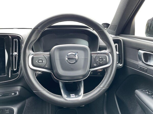 Used Volvo XC40 2019 for sale - 76264395: Photo 9