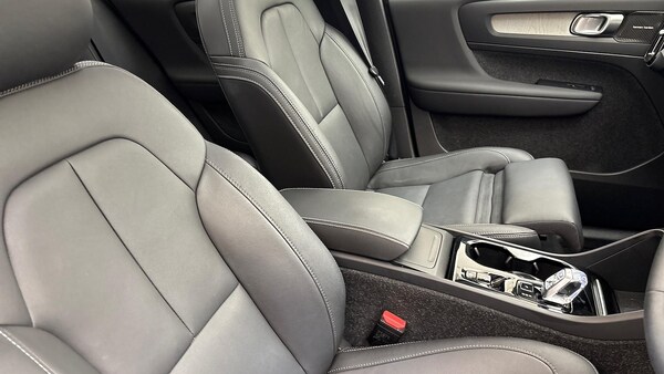 Used Volvo XC40 2024 for sale - 76206081: Photo 30