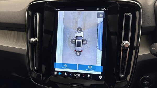 Used Volvo XC40 2024 for sale - 76206081: Photo 41