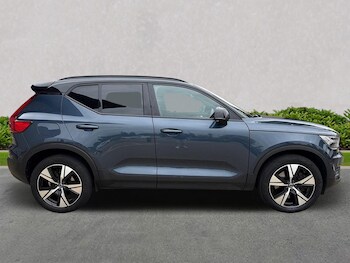 Used Volvo XC40 2021 for sale - 75957179: Photo