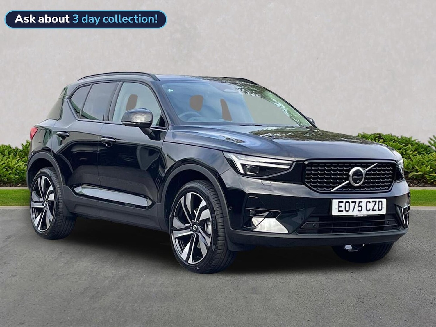 Used Volvo XC40 2025 for sale - 76249737: Photo 1