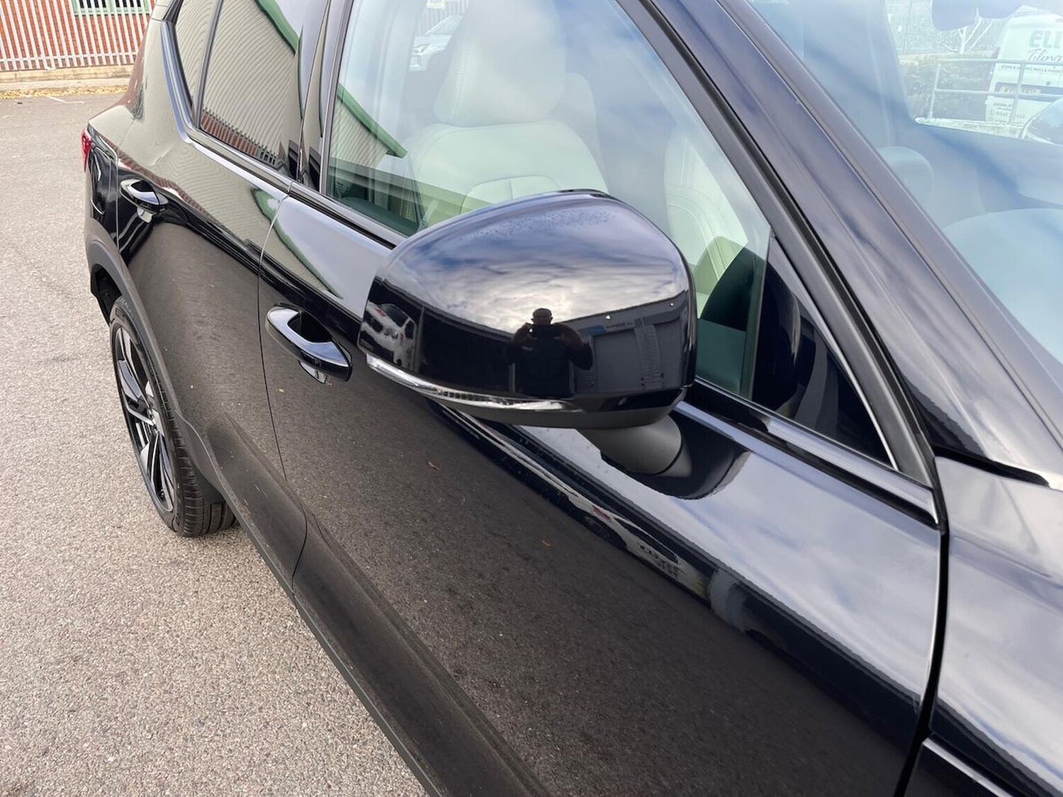 Used Volvo XC40 2025 for sale - 76249737: Photo 36