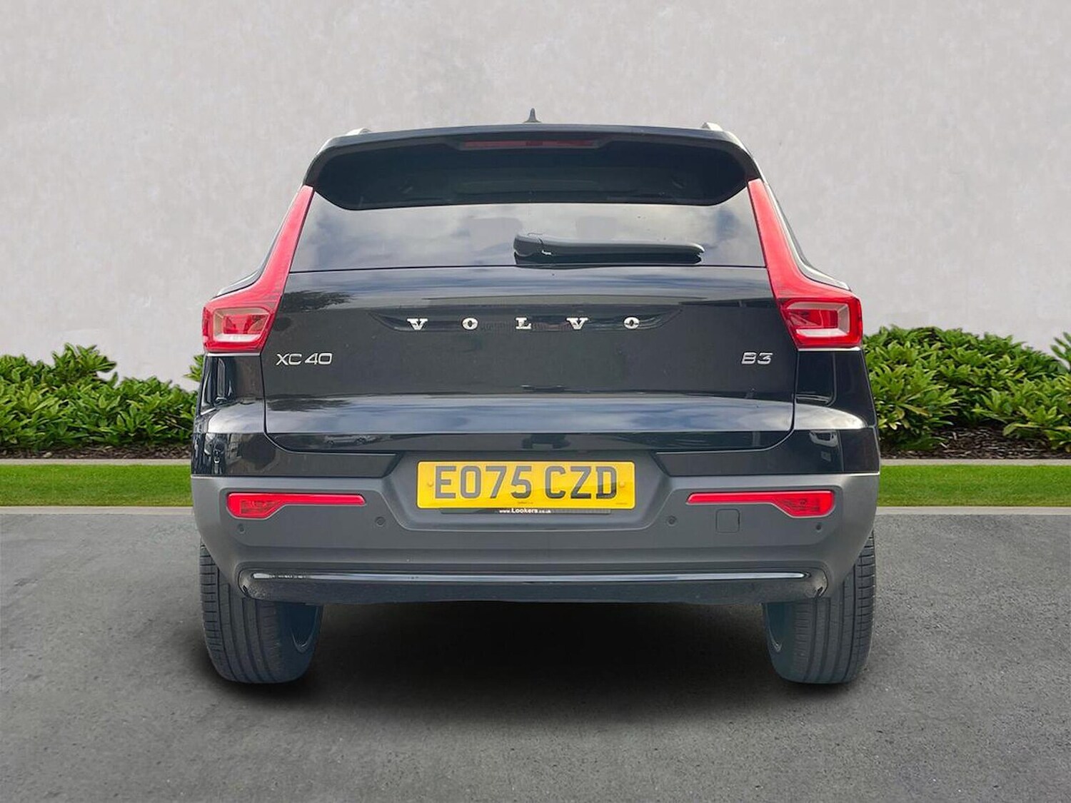 Used Volvo XC40 2025 for sale - 76249737: Photo 4