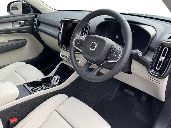Used Volvo XC40 2025 for sale - 76249737: Photo 7