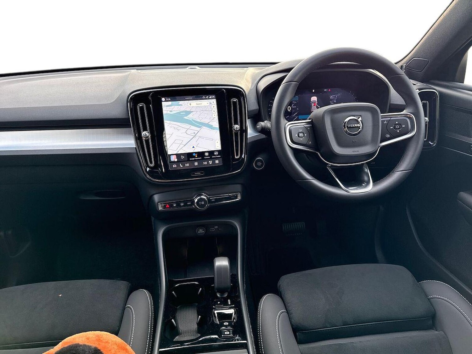 Used Volvo XC40 2025 for sale - 78192685: Photo 10