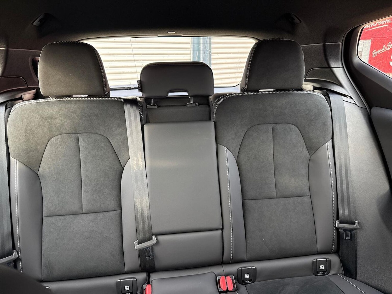 Used Volvo XC40 2025 for sale - 78192685: Photo 18