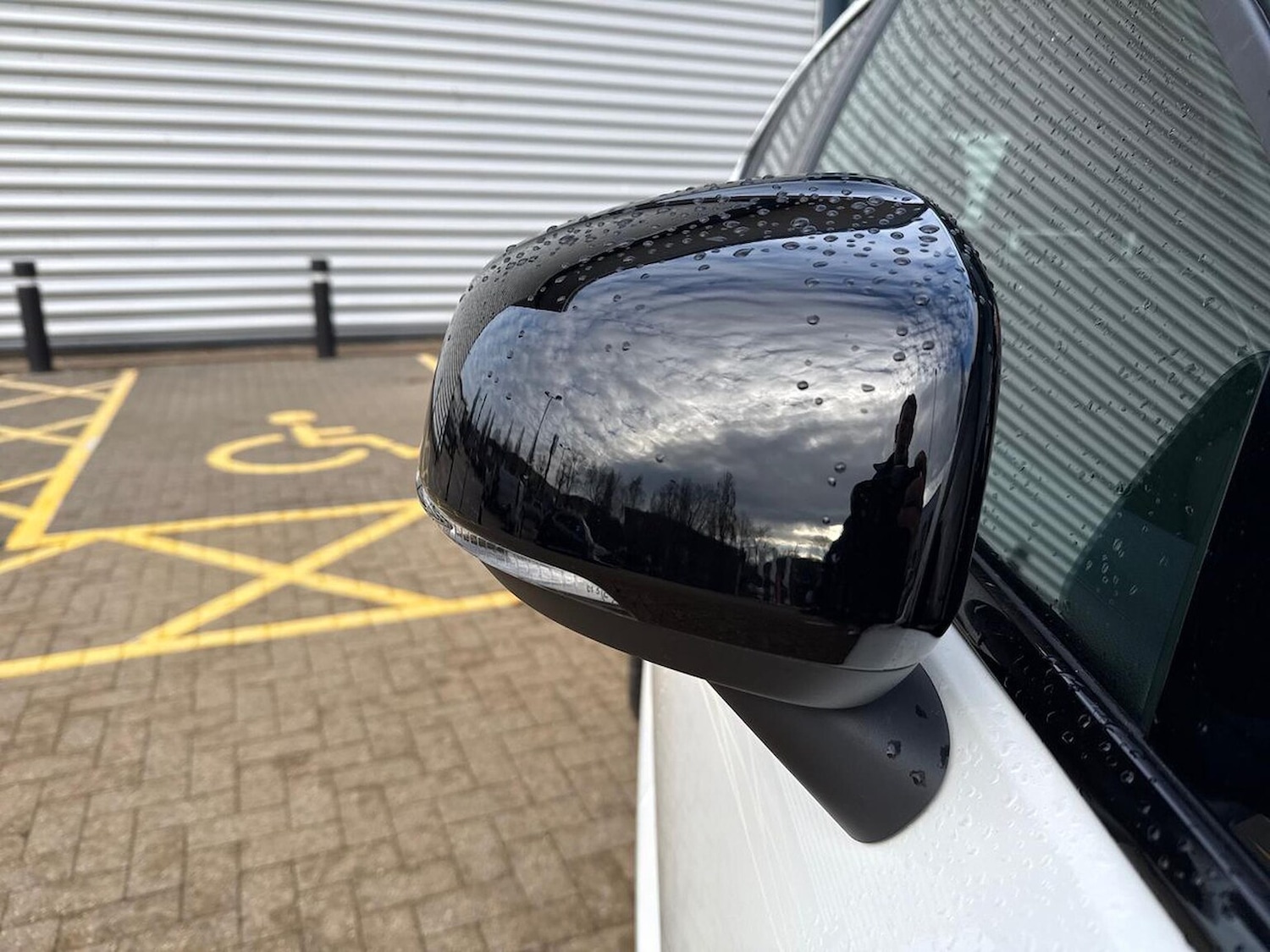 Used Volvo XC40 2025 for sale - 78192685: Photo 38