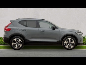 Used Volvo XC40 2023 for sale - 78470330: Photo