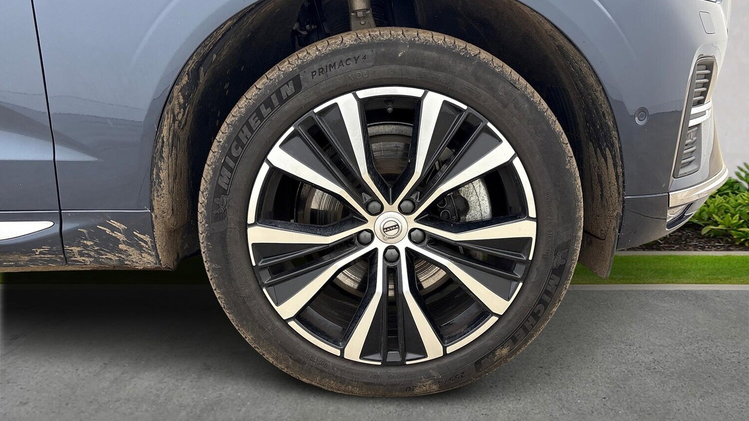 Used Volvo XC60 2025 for sale - 77501748: Photo 18