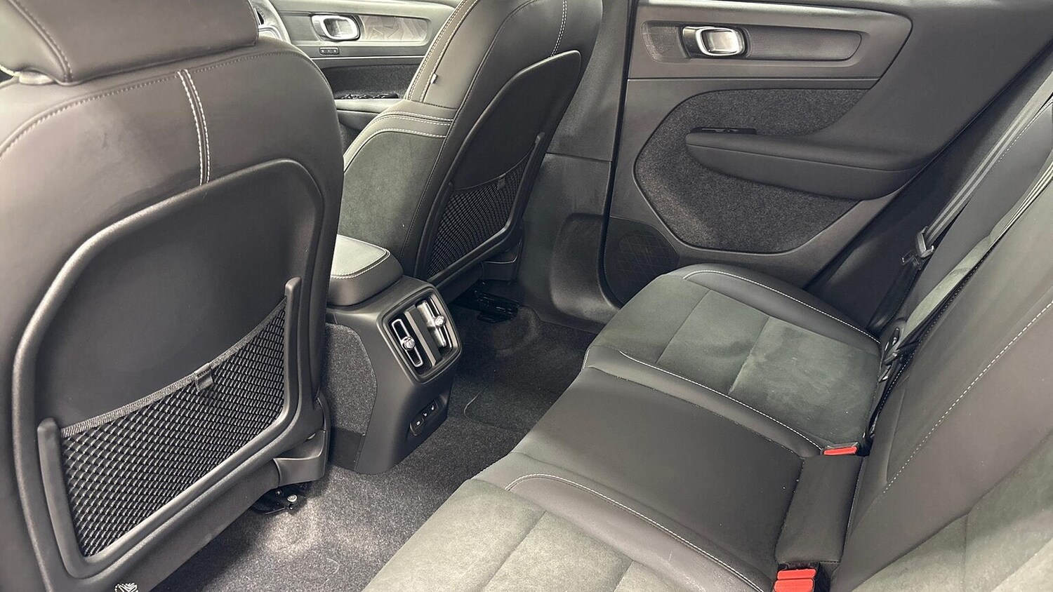 Used Volvo XC40 2022 for sale - 78054423: Photo 13