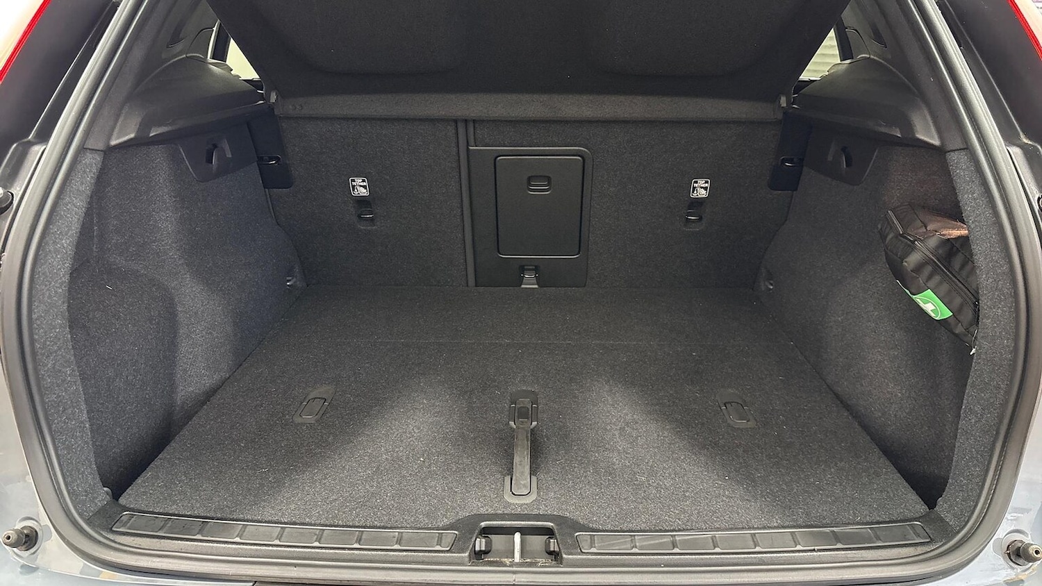 Used Volvo XC40 2022 for sale - 78054423: Photo 14