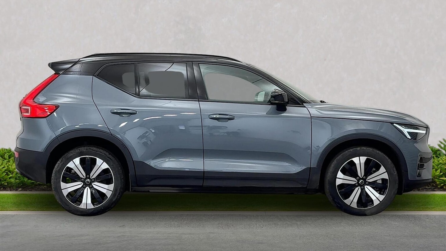 Used Volvo XC40 2022 for sale - 78054423: Photo 3
