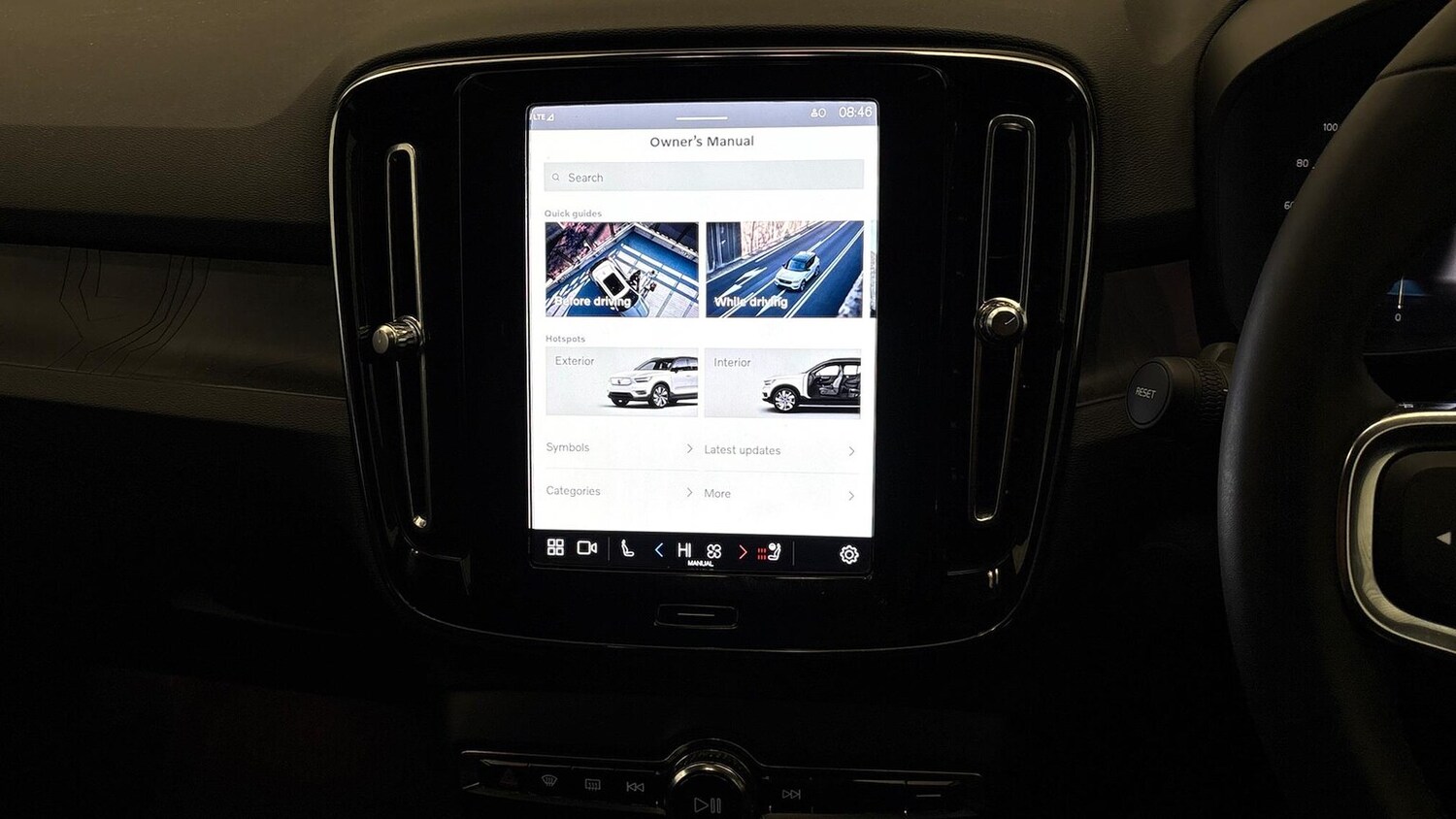 Used Volvo XC40 2022 for sale - 78054423: Photo 33