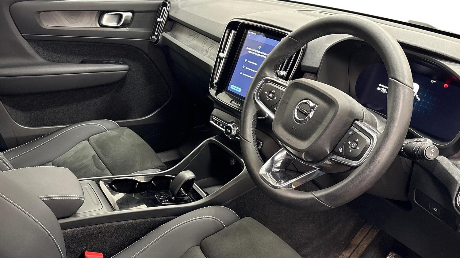 Used Volvo XC40 2022 for sale - 78054423: Photo 9