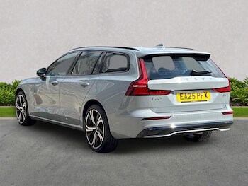 Used Volvo V60 2025 for sale - 77487403: Photo