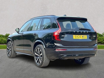 Used Volvo XC90 2025 for sale - 76174192: Photo 2
