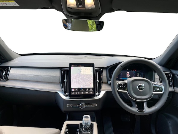 Used Volvo XC90 2025 for sale - 76174192: Photo 8
