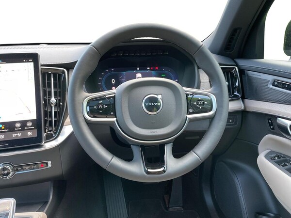 Used Volvo XC90 2025 for sale - 76174192: Photo 9