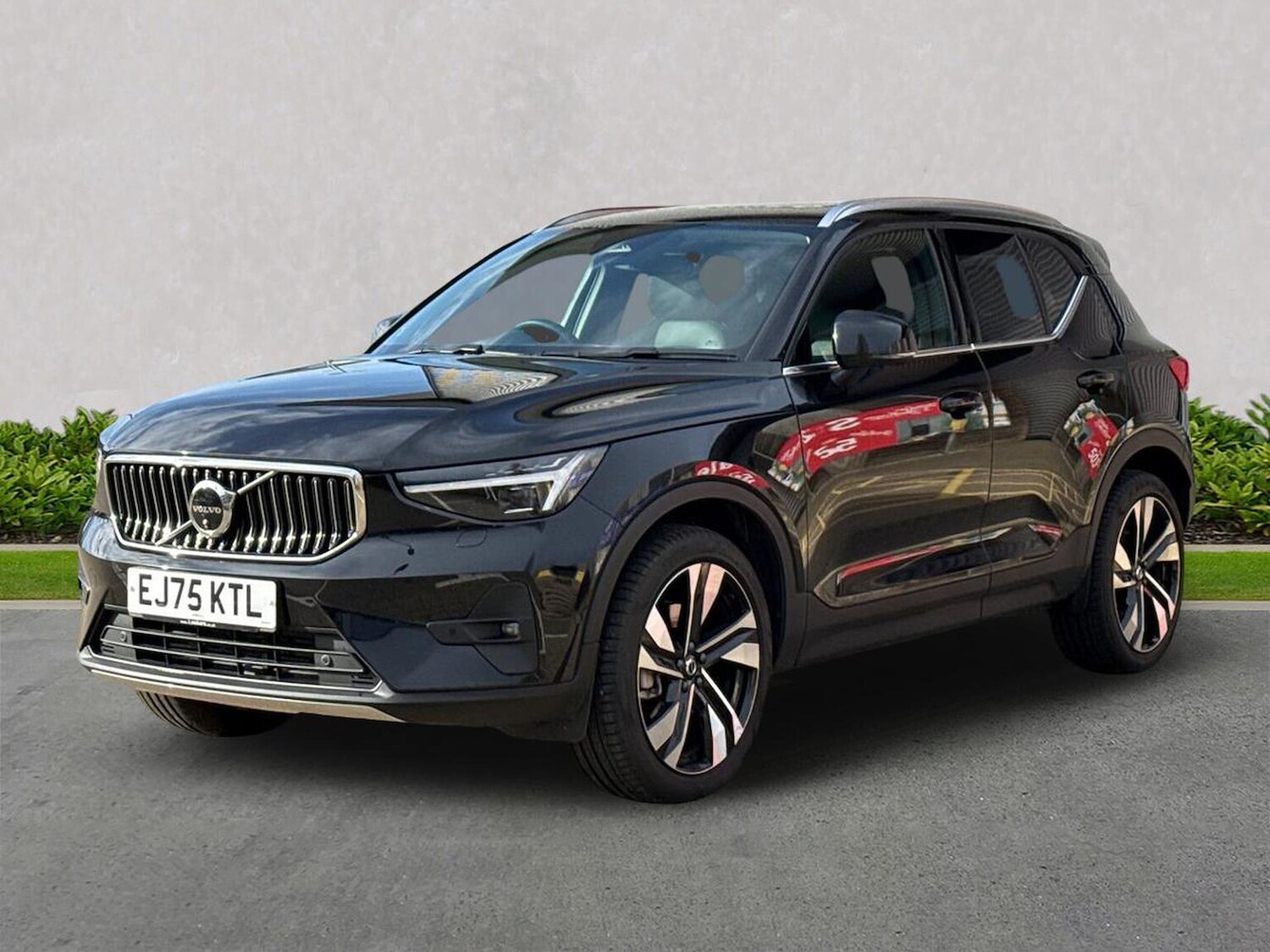 Used Volvo XC40 2025 for sale - 77487386: Photo 20