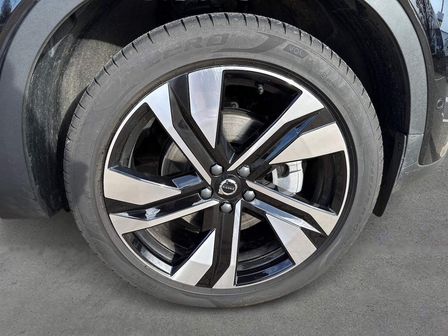 Used Volvo XC40 2025 for sale - 77487386: Photo 6