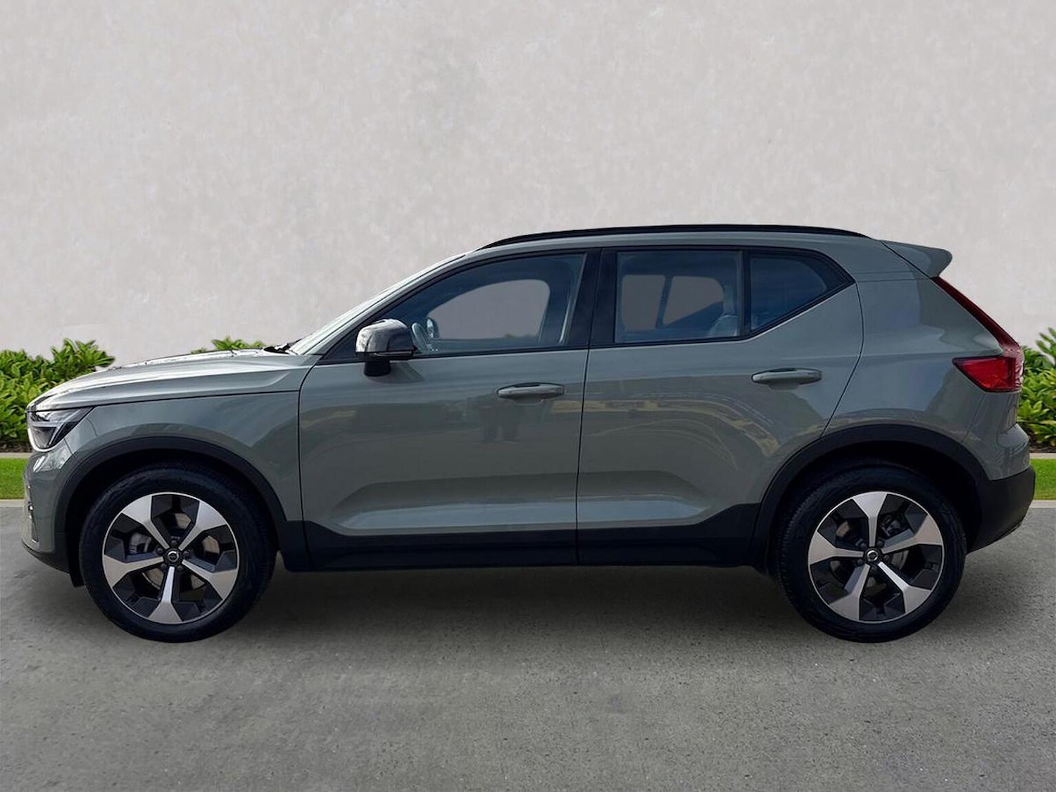 Used Volvo XC40 2025 for sale - 76570965: Photo 19