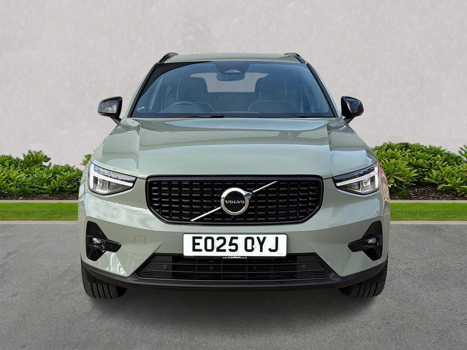 Used Volvo XC40 2025 for sale - 76570965: Photo 5