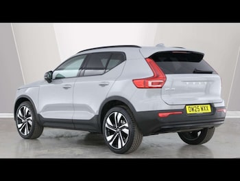 Used Volvo XC40 2025 for sale - 79073913: Photo
