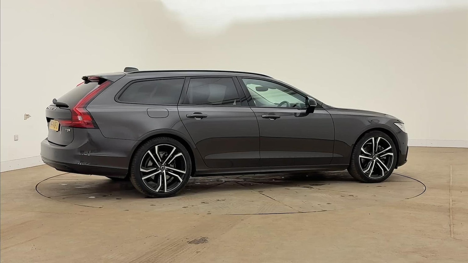 Used Volvo V90 2024 for sale - 76510736: Photo 25