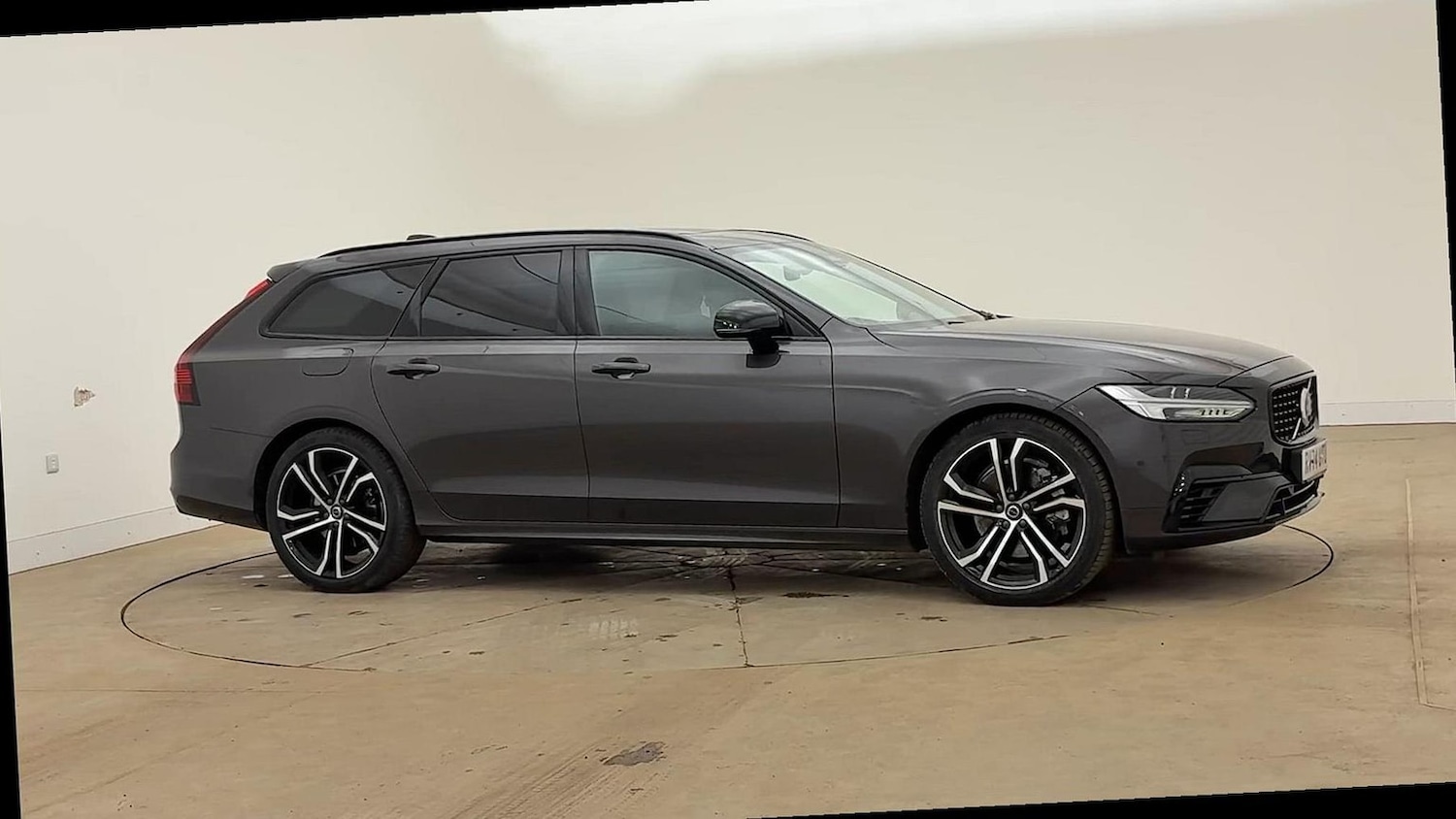 Used Volvo V90 2024 for sale - 76510736: Photo 9