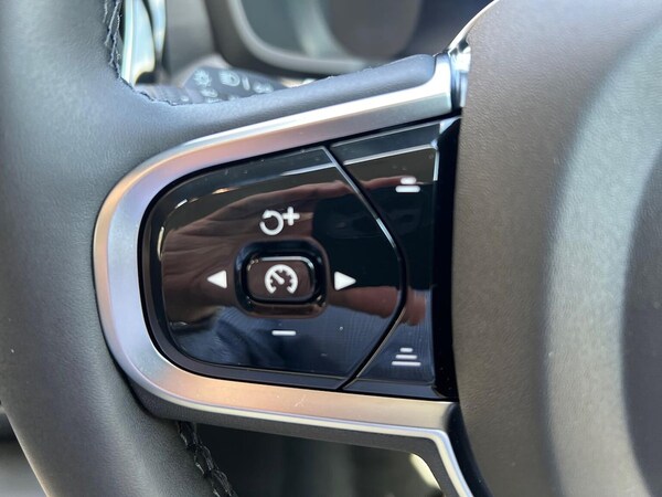 Used Volvo V60 2025 for sale - 75498421: Photo 27