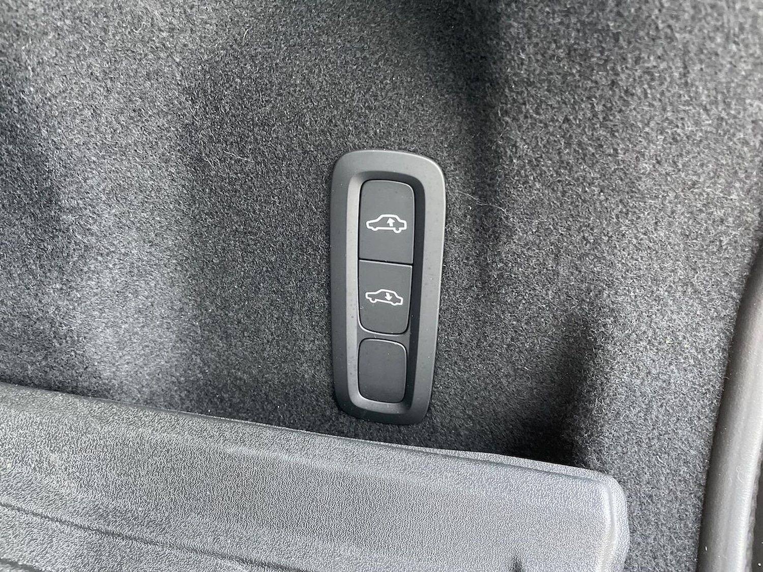 Used Volvo XC60 2025 for sale - 78070623: Photo 22