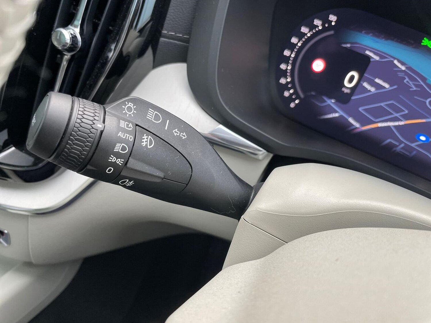 Used Volvo XC60 2025 for sale - 78070623: Photo 28