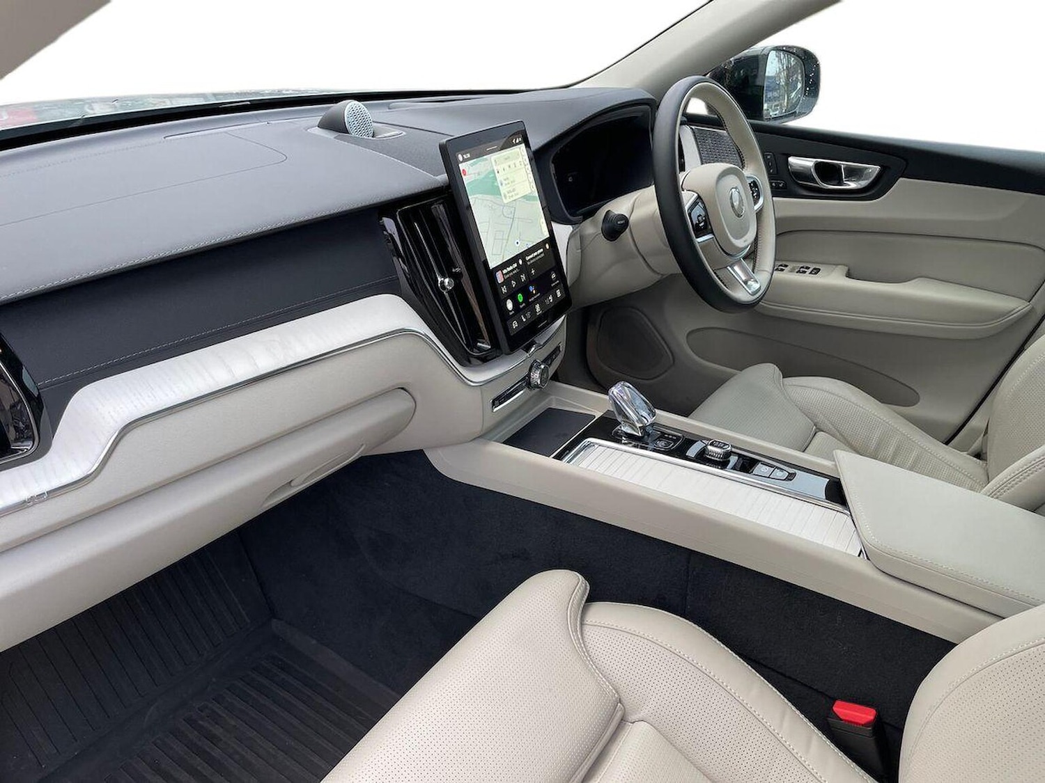 Used Volvo XC60 2025 for sale - 78070623: Photo 7