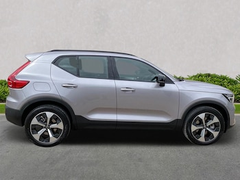 Used Volvo XC40 2025 for sale - 75744838: Photo