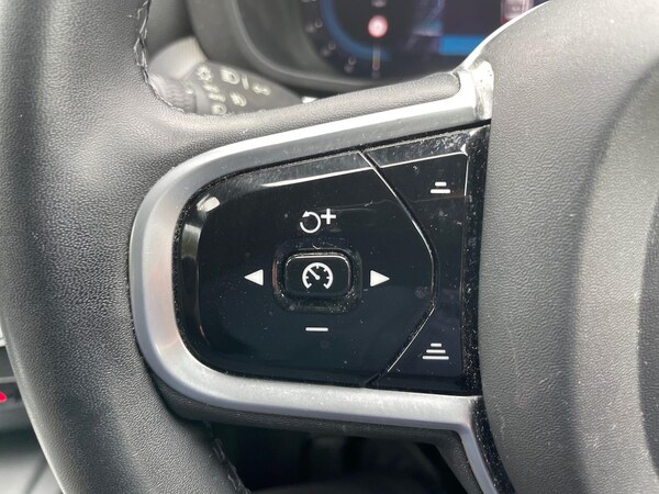 Used Volvo XC60 2022 for sale - 76243196: Photo 25