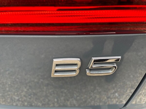 Used Volvo XC60 2022 for sale - 76243196: Photo 32