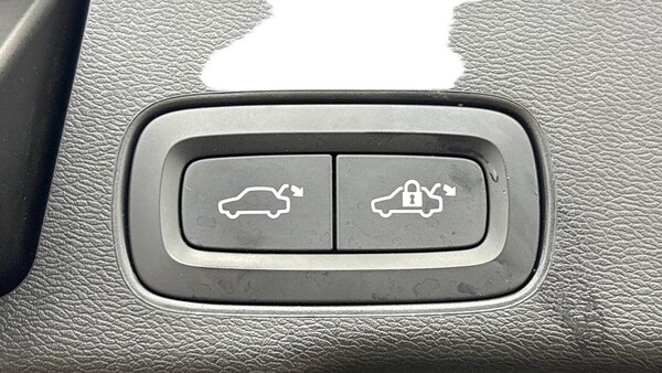 Used Volvo XC60 2022 for sale - 76220416: Photo 19