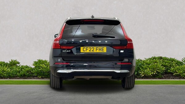Used Volvo XC60 2022 for sale - 76220416: Photo 5