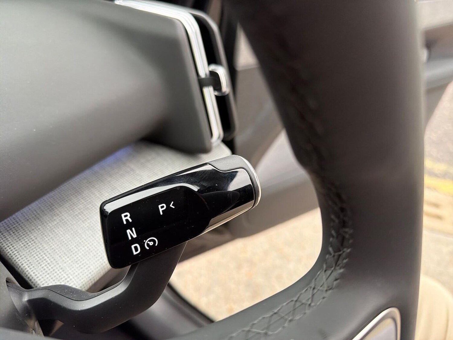 Used Volvo EX30 2025 for sale - 77487450: Photo 27