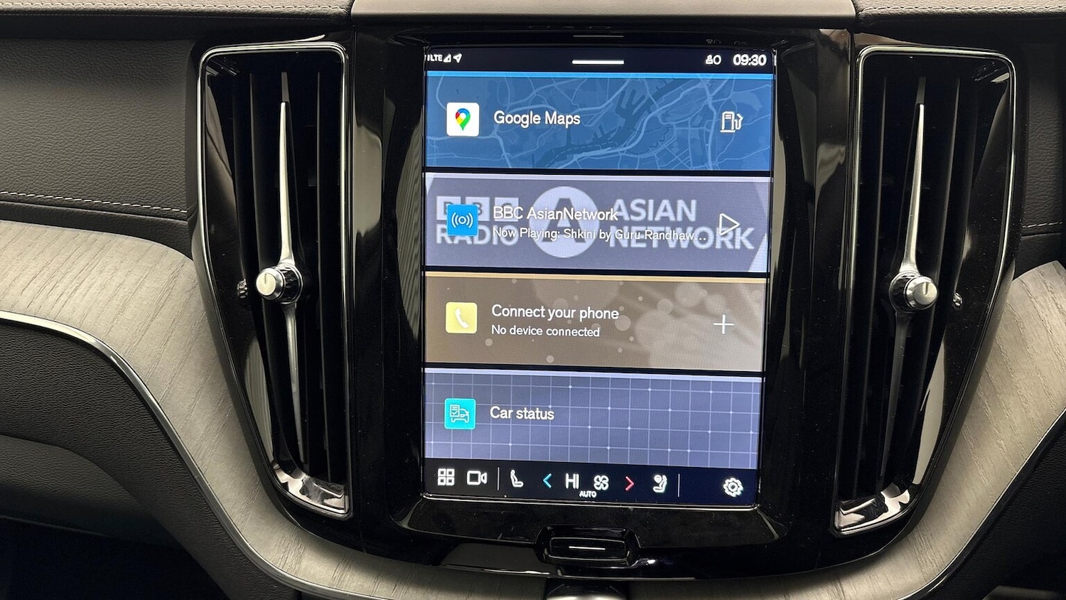 Used Volvo XC60 2025 for sale - 77888668: Photo 11