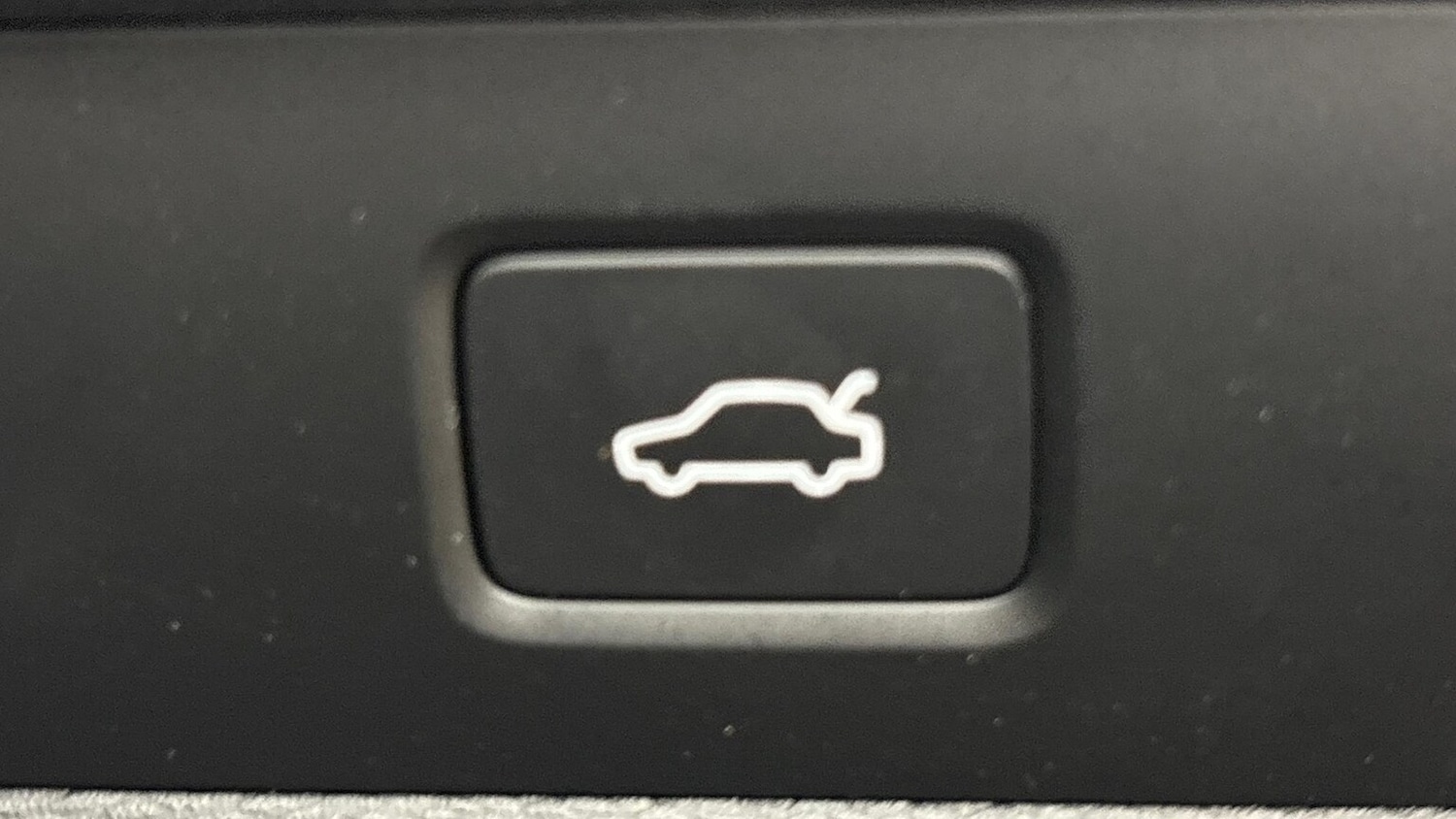 Used Volvo XC60 2025 for sale - 77888668: Photo 30