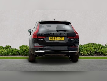 Used Volvo XC60 2025 for sale - 77888668: Photo