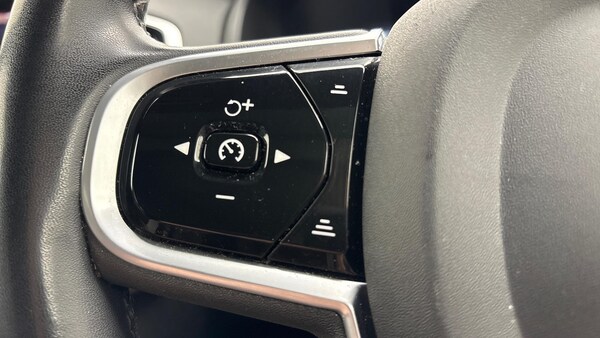 Used Volvo XC90 2022 for sale - 76313832: Photo 32