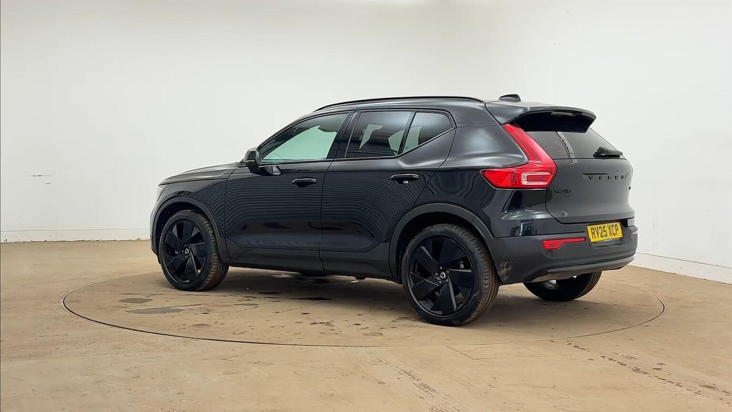 Used Volvo XC40 2025 for sale - 78192621: Photo 13