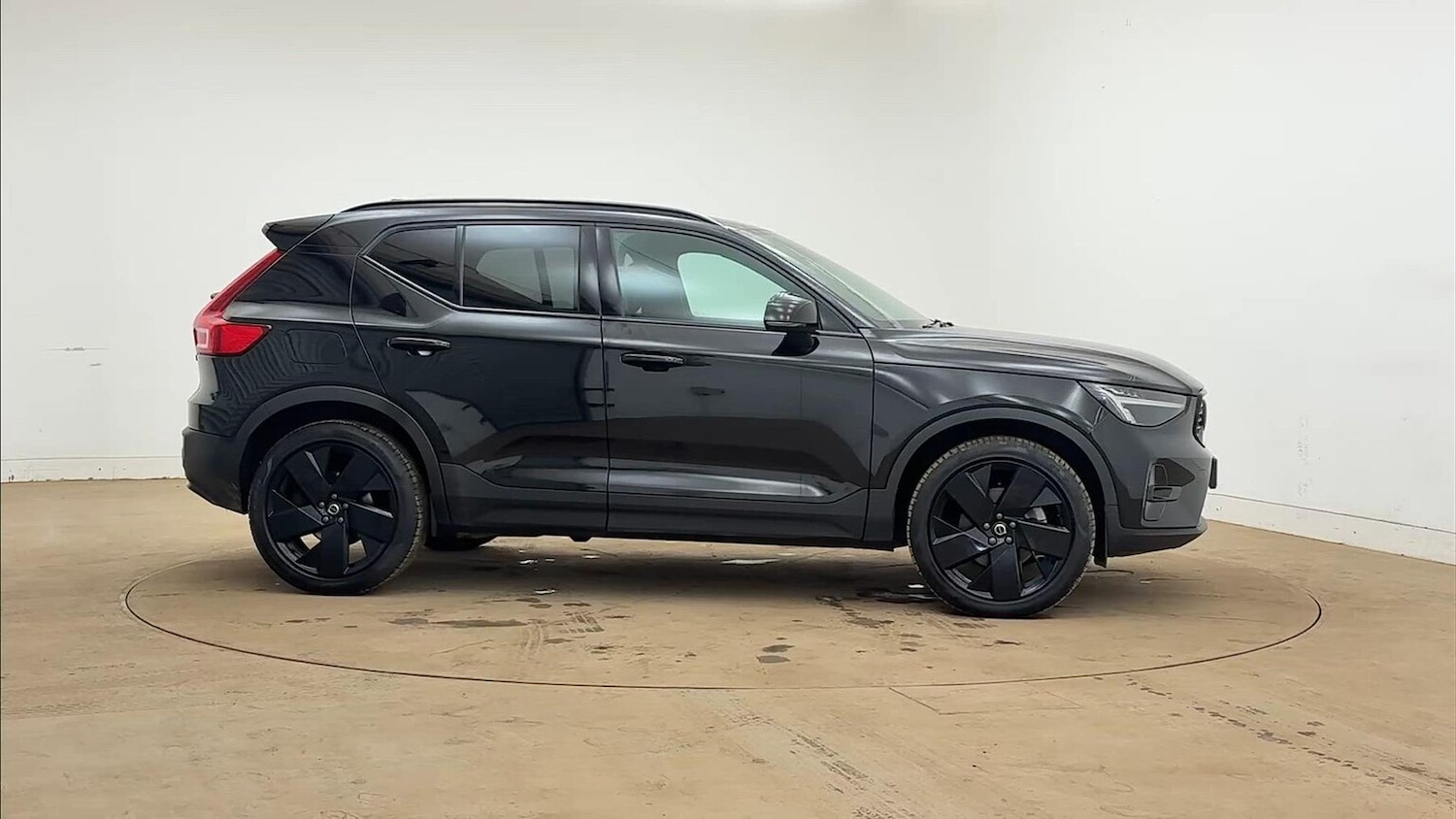 Used Volvo XC40 2025 for sale - 78192621: Photo 31
