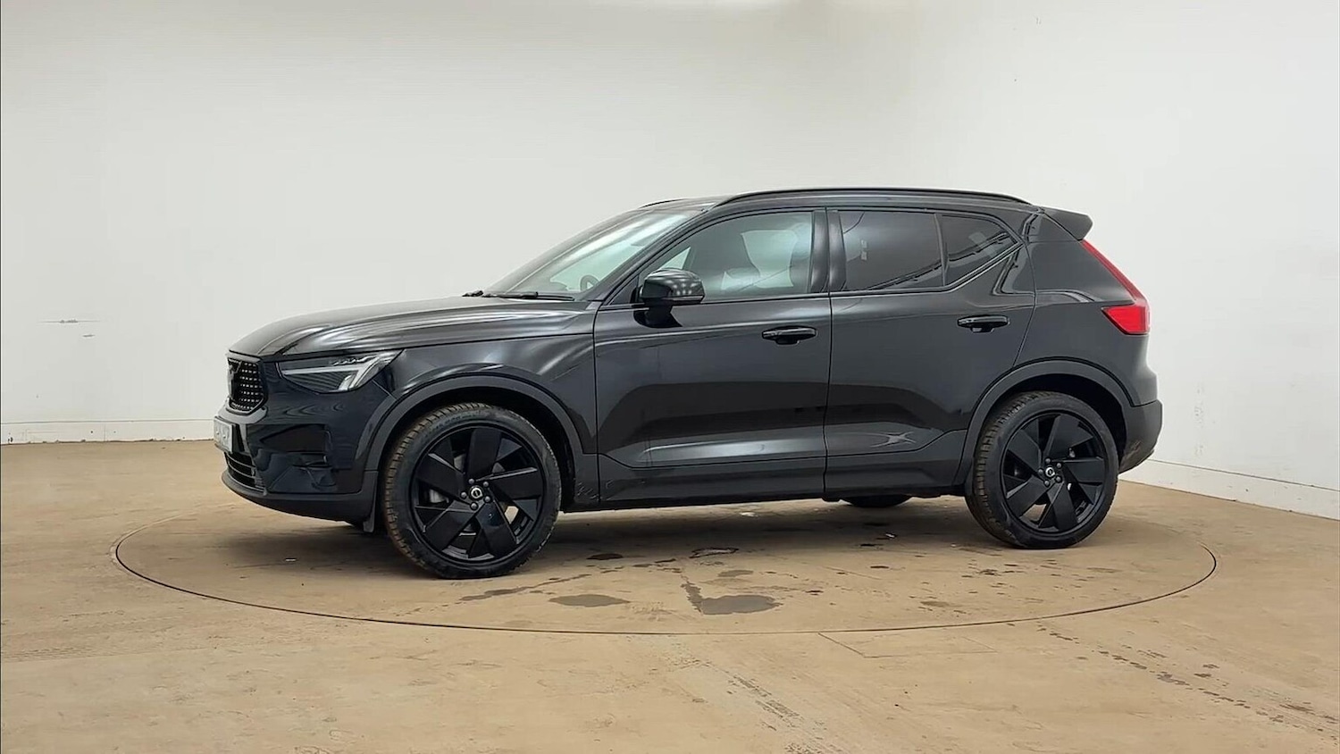 Used Volvo XC40 2025 for sale - 78192621: Photo 37