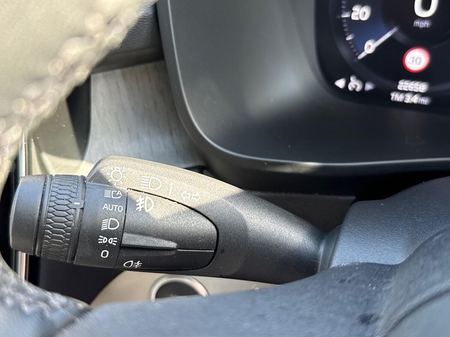 Used Volvo XC40 2021 for sale - 78192647: Photo 29